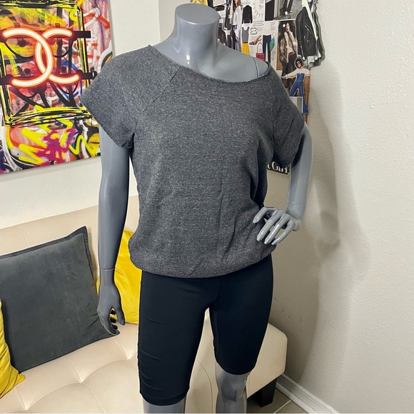 GAIAM Ruched Biker Short | Black | Medium - Picture 6 of 12